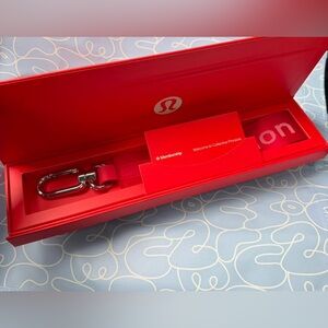 Lululemon Collective Pinnacle Membership Never Lost Keychain
